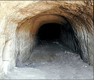 Pozzuoli grotta Cocceio 2 - 3 Pozzuoli grotta Cocceio